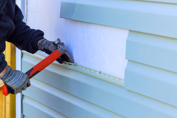 Trusted Vinyl Siding service in Halifax, VA - Squared Siding